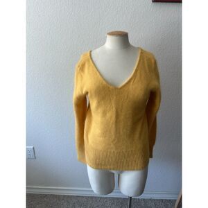 SEED Women's Cashmere V-neck Yellow Sweater